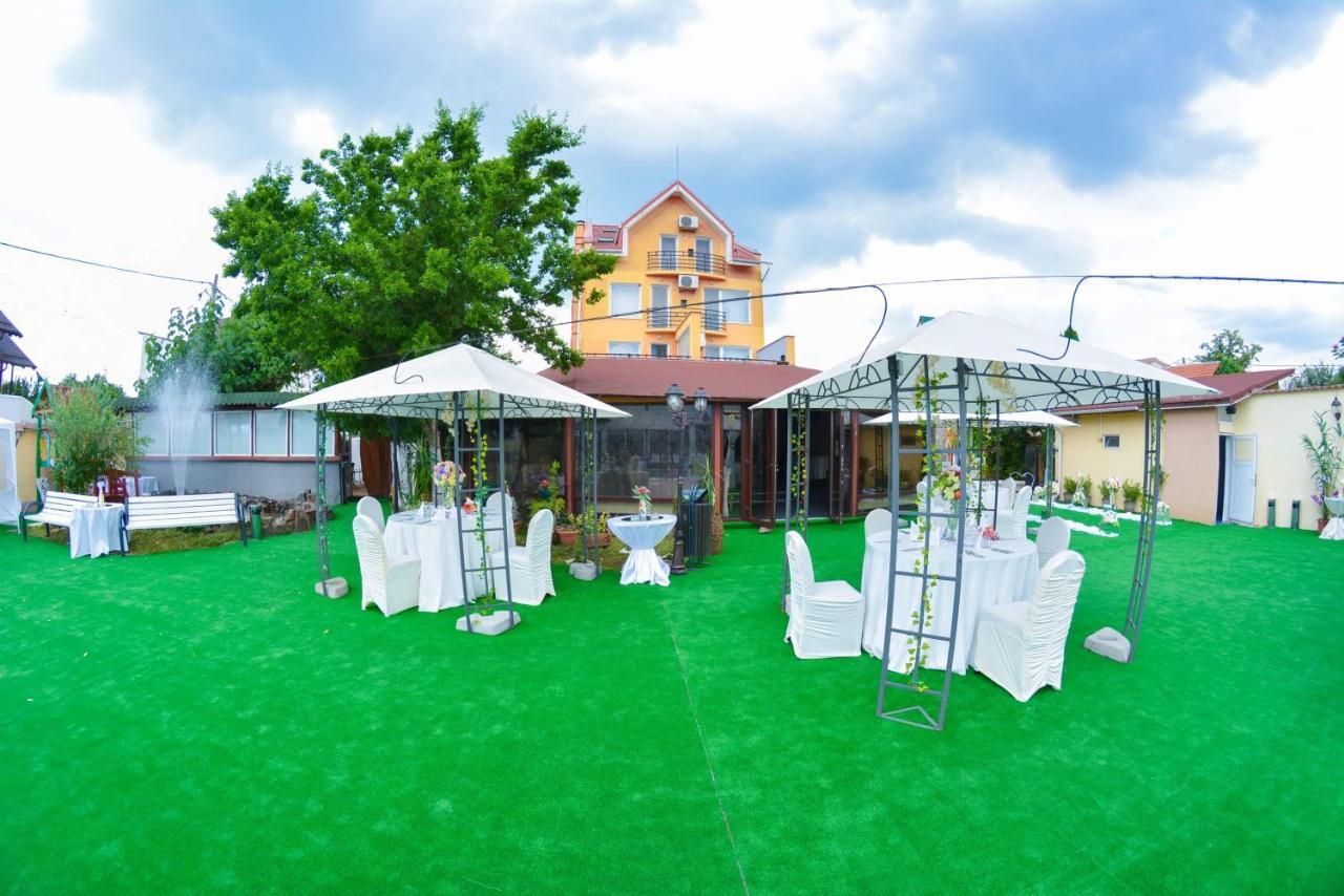 Hotel Pensiune Valentina Râmnicu Vâlcea Exterior foto